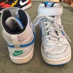 Nike White and Blue Classic Sneakers